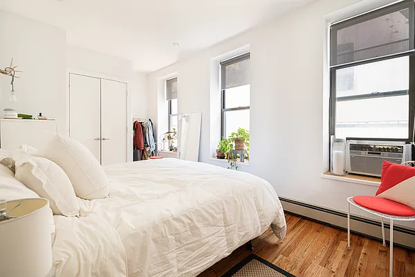 Rented by Brown Harris Stevens | media 8