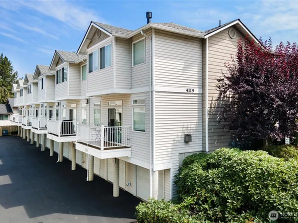 4119 156th Street SW #5, Lynnwood, WA 98087