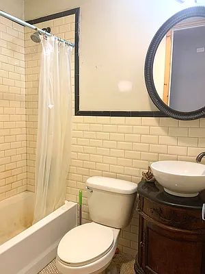 Rented by Urban Pads | media 26