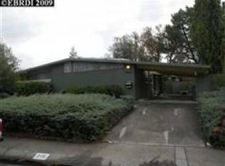 215 Los Banos Ave, Walnut Creek, CA 94598