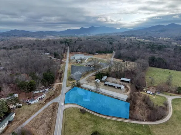 16 Antioch Church Rd, Blairsville, GA 30512