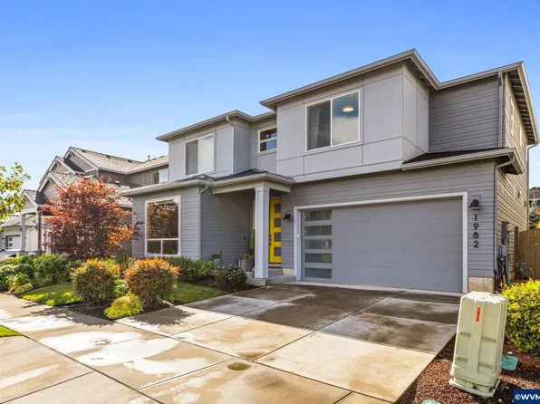 1982 SW Waverly St, Corvallis, OR 97333