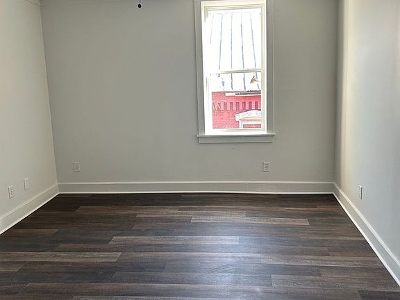 5th image of 112-114 Market St #3
