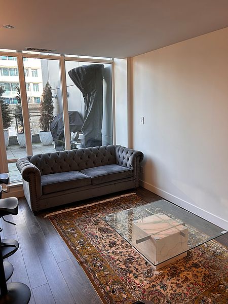 Burnaby Apartment for rent - 1 Bedroom — photo 14
