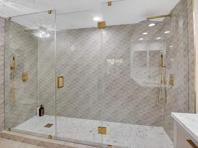 7455 Glendevon Ln #206 — Photo 28