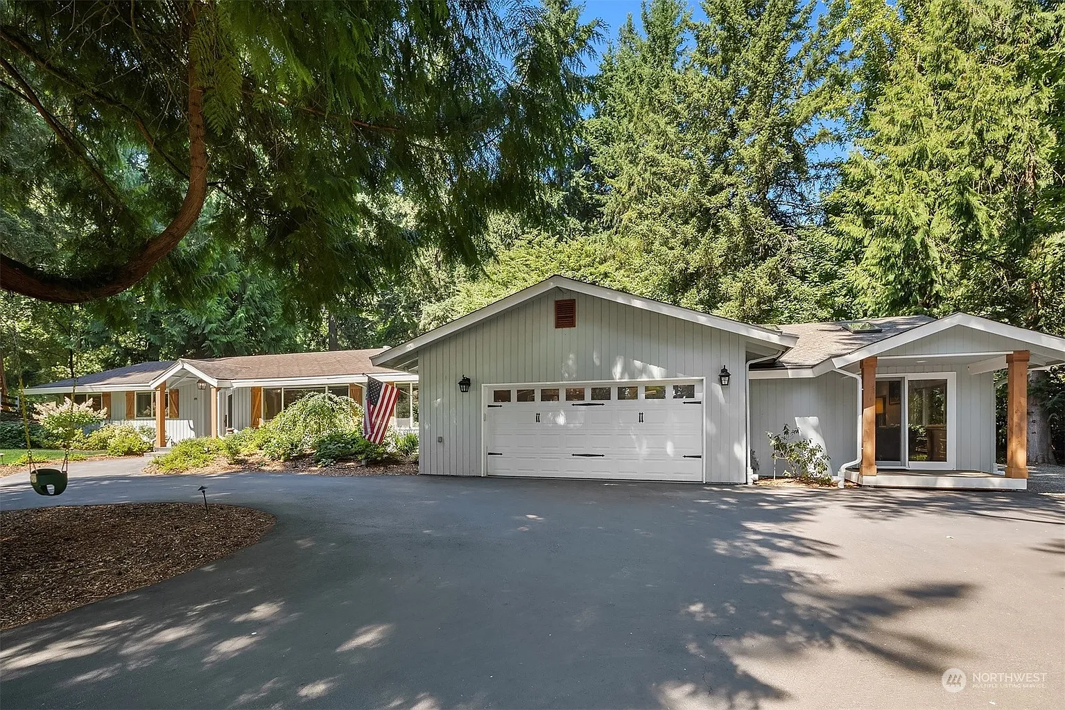 13632 NE 42nd Street photo 1