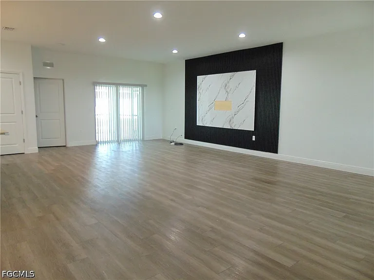 9020 E Castle Cir — Photo 9