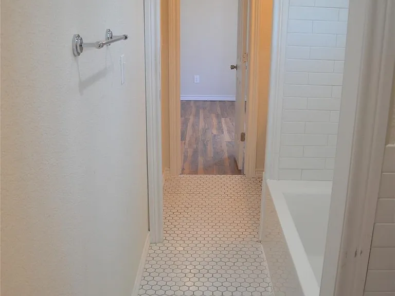 4565 County Road 446 — Photo 7