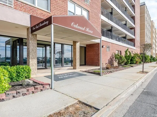 1 E Broadway APT 6Q, Long Beach, NY 11561
