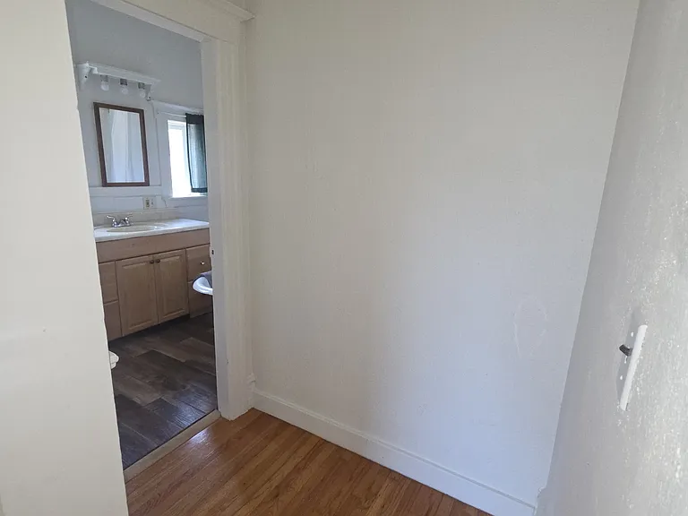1329 Bonita Ave #A — Photo 6