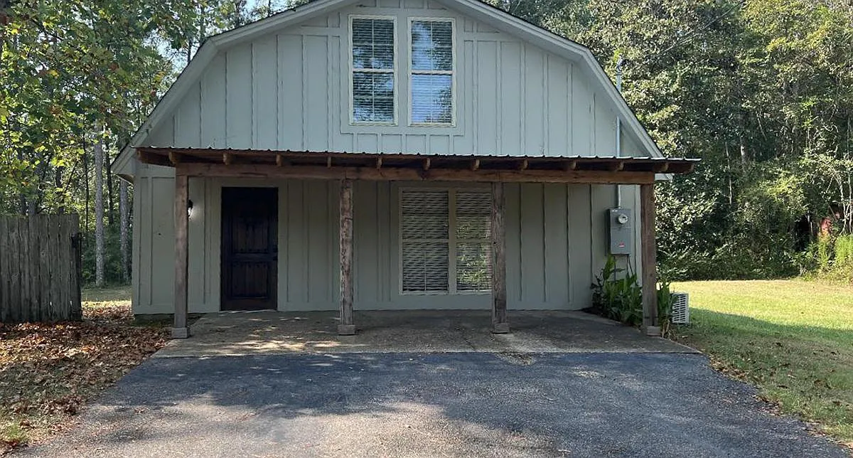 1 bed, 1400 sqft, $1,000 — Photo 1