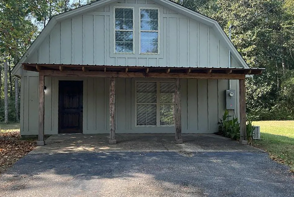 1007 Highway 42 #B