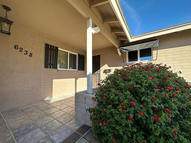 6238 E Earll Dr — Photo 6