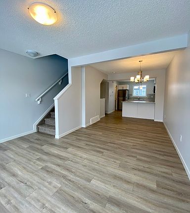 5th image of 19723 28th Ave NW