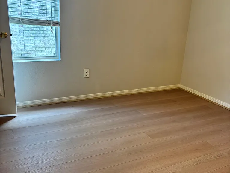 22531 Goss Spring Ct — Photo 17