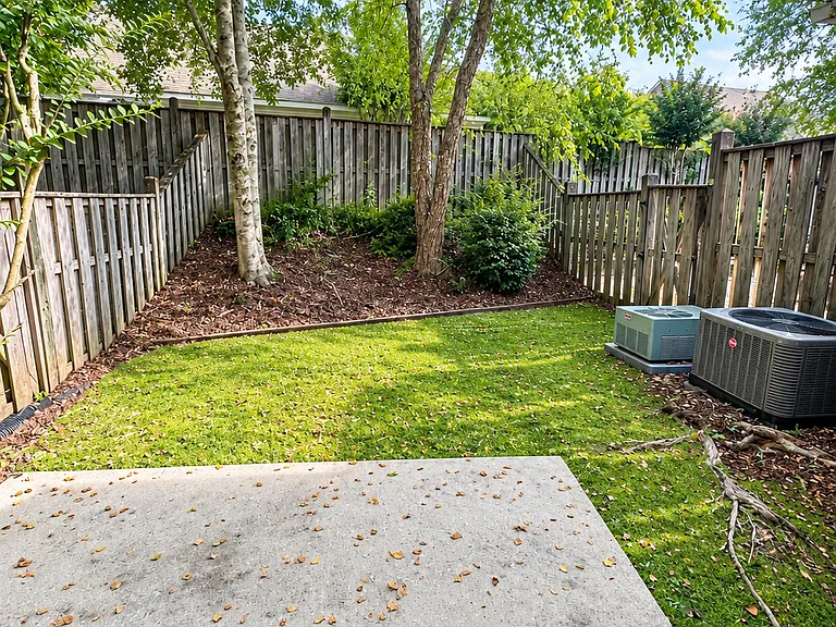 206 Jefferson Pl — Photo 15