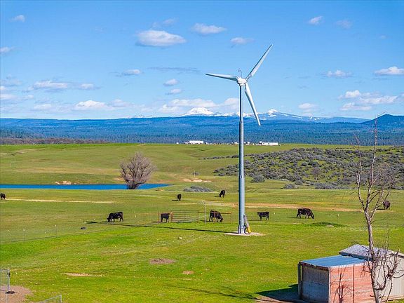 5th image of 23504 Dersch Rd