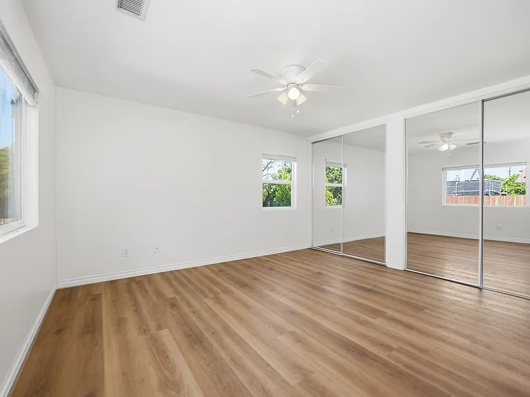 6230 Rose St — Photo 26