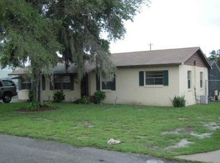 1000 Camp St, Tavares, FL 32778