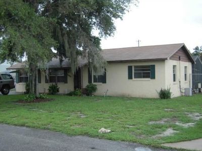 1000 Camp St, Tavares, FL, 32778