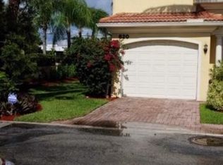 620 Marbella Ln, North Palm Beach, FL 33403