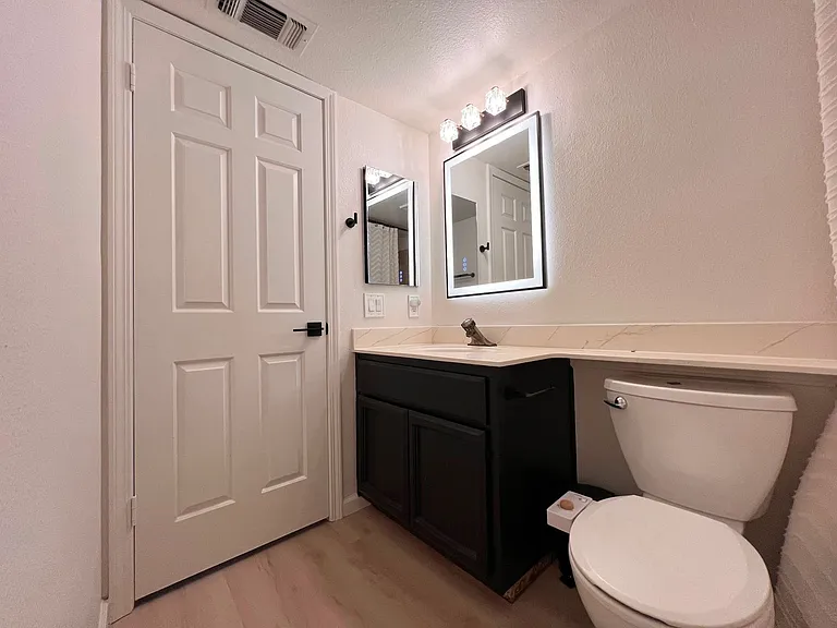 1814 K St #L3 — Photo 12