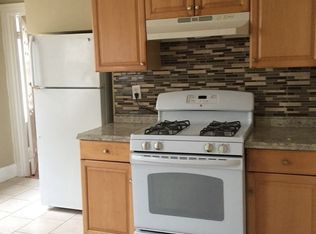 122 Grandview Ter, Hartford, CT 06114
