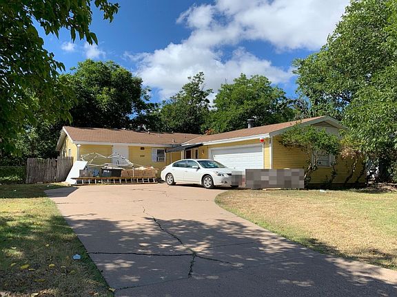 3rd image of 2617 S 40th St