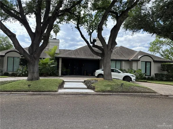 2300 SW Greenbriar Sq, McAllen, TX 78503