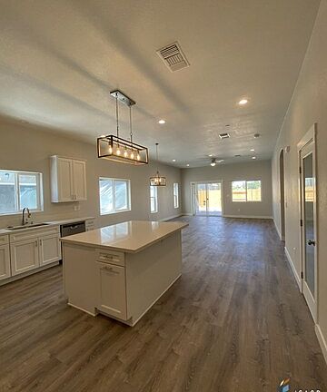 2nd image of 2322 Brighton Ave