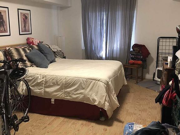 3rd image of 2429 43rd St #1
