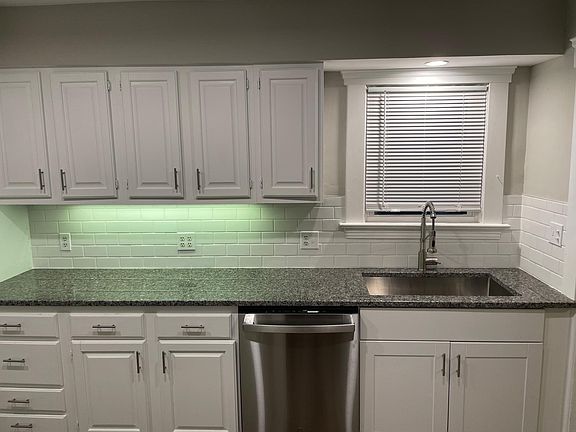 2nd image of 1288 W 114th St Floor 1