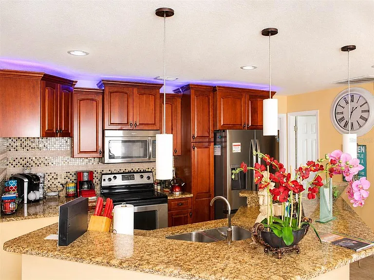 3513 Westminister Ct — Photo 14