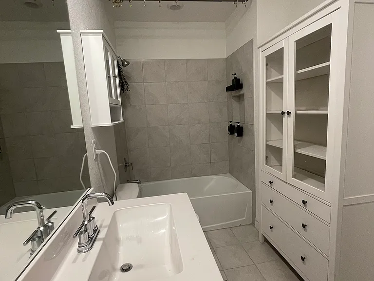 1773 SE 7th Ter — Photo 35