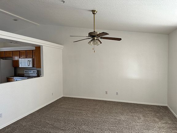 4th image of 111 Cypress Dr APT 102
