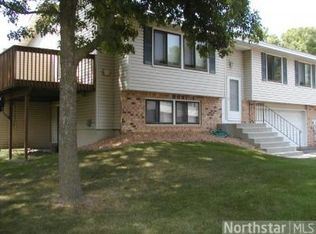 4254 Bridgewood Ter, Vadnais Heights, MN 55127
