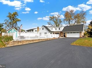 1165 Krentler Dr, Hanover, PA 17331