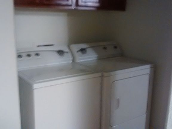 Washer and Dryer hookups