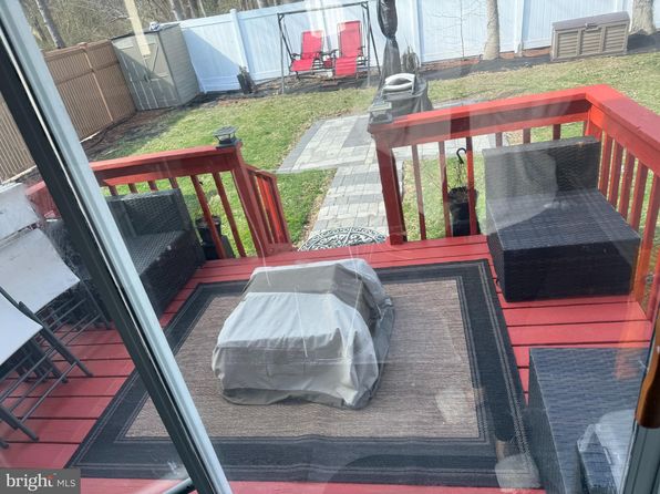 1 Opal Ct #B, Barnegat, NJ 08005