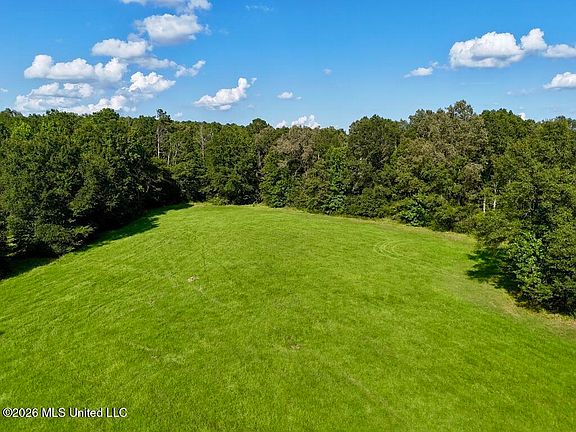 4th image of 57 Monticello Rd