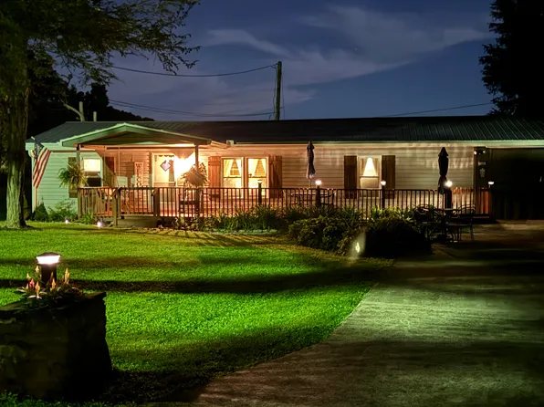 1280 Stonegate Dr, Burnside, KY 42519