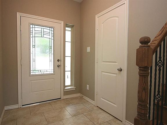 4th image of 1413 April Villas