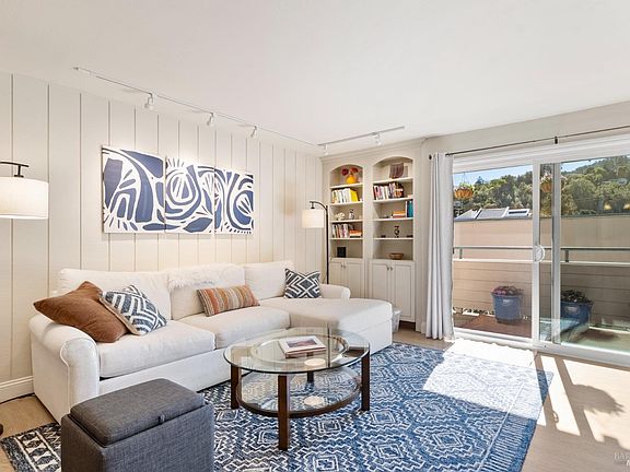 4th image of 262 Larkspur Plaza Drive