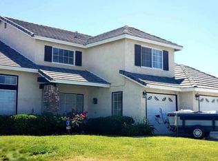 14605 Ponderosa Ranch Rd, Victorville, CA 92392