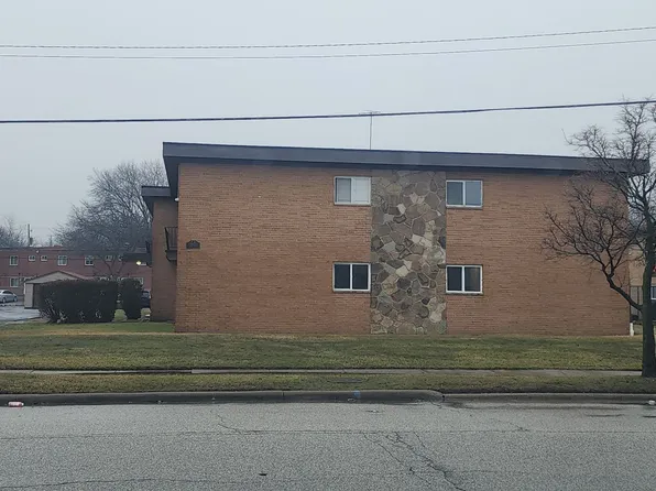 26680 Tungsten Rd, Euclid, OH 44132