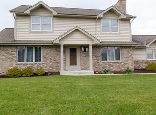 W170N4970 Linden Ln, Menomonee Falls, WI 53051