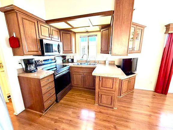 2nd image of 10442 N Frontage Rd #392