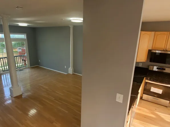 51 Horseman Ct, Randallstown, MD 21133