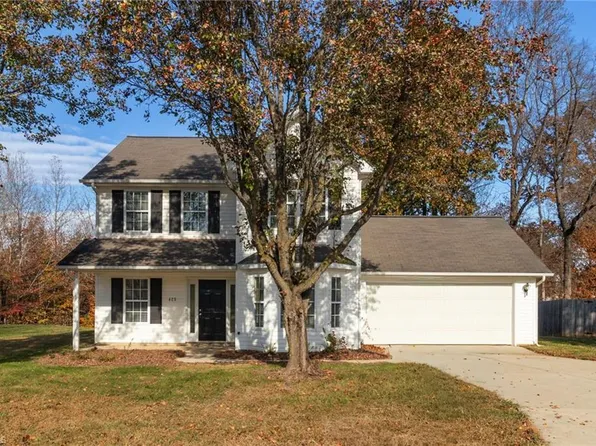 425 Rockbridge Dr, Kernersville, NC 27284