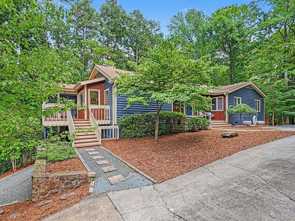1st image of 625 Kensington Dr